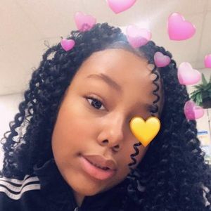 Meet your Posher, Lymani